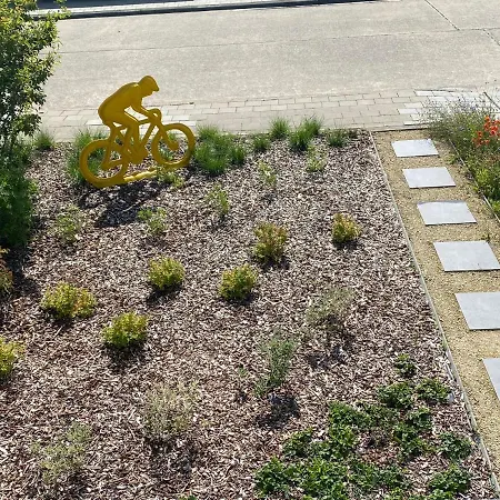 14-een Oase Rust Tussen Polders En Kust *