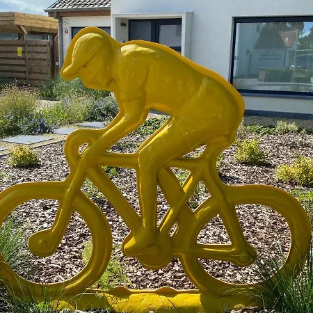 Feriehus 14-een Oase Rust Tussen Polders En Kust