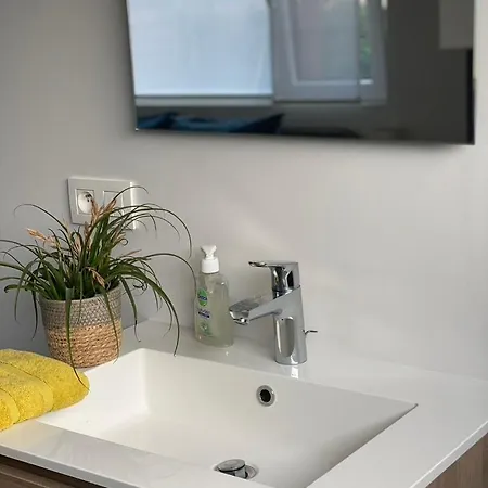 Semesterbostad 14-een Oase Rust Tussen Polders En Kust *